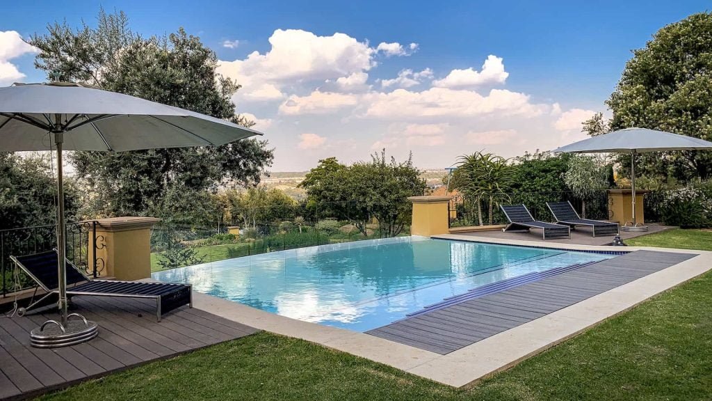 automatic pool cover